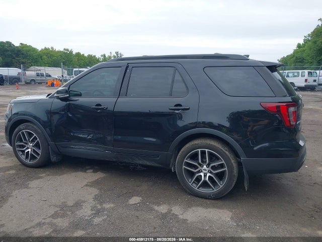Продажа на аукционе авто 2017 Ford Explorer Sport, vin: 1FM5K8GTXHGA91579, номер лота: 45912175