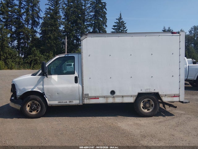Aukcja sprzedaży 2003 Gmc Savana Cutaway Standard, vin: 1GDGG31V731904492, numer aukcji: 45912187