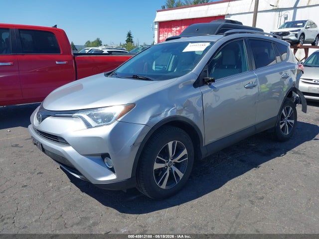 Toyota Rav4 Xle 2017 2T3RFREV3HW610609 Image 2