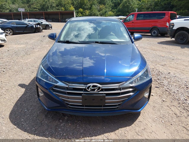 Продажа на аукционе авто 2020 Hyundai Elantra Se, vin: 5NPD74LF3LH612706, номер лота: 45912231