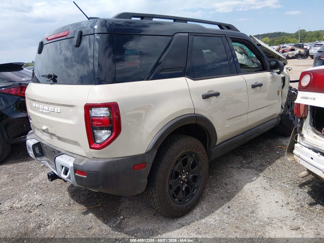 Продаж на аукціоні авто 2025 Ford Bronco Sport Badlands, vin: 3FMCR9DA1SRF41390, номер лоту: 45912235