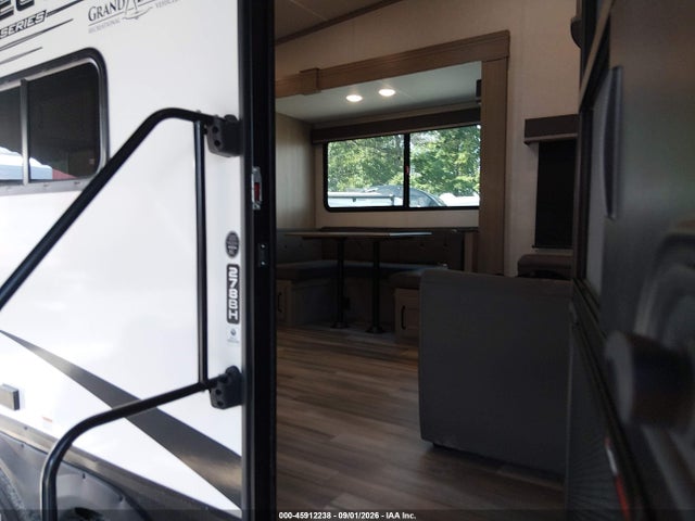 45912238 :رقم المزاد ، 573FR3427R3347424 vin ، 2024 Grand Design Reflection 278bh 5th Whl Travel Trailer مزاد بيع