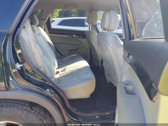 Продажа на аукционе авто 2011 Kia Sorento Lx, vin: 5XYKT3A14BG048705, номер лота: 45912242