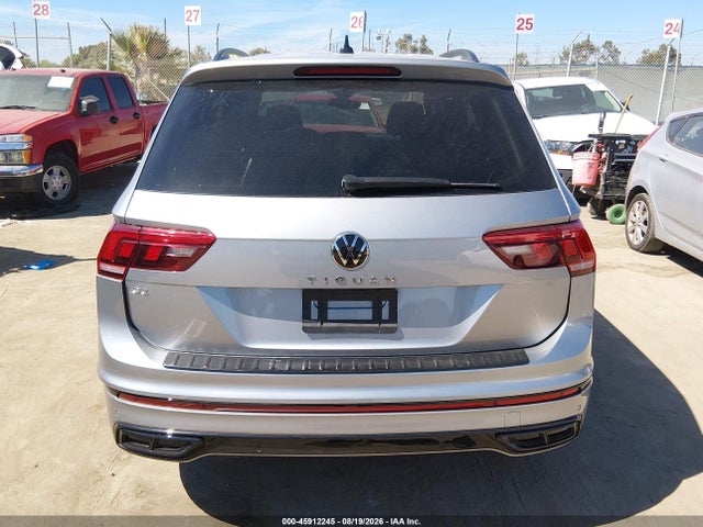 Продажа на аукционе авто 2024 Volkswagen Tiguan 2.0t Se R-line Black, vin: 3VVCB7AX9RM174558, номер лота: 45912245
