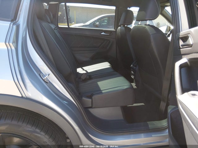 Продажа на аукционе авто 2024 Volkswagen Tiguan 2.0t Se R-line Black, vin: 3VVCB7AX9RM174558, номер лота: 45912245