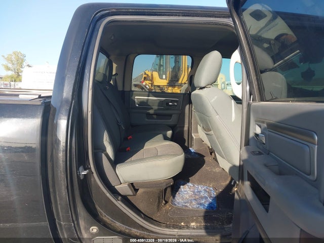 45912309 :رقم المزاد ، 1C6RR7LM8FS572135 vin ، 2015 Ram 1500 Lone Star مزاد بيع
