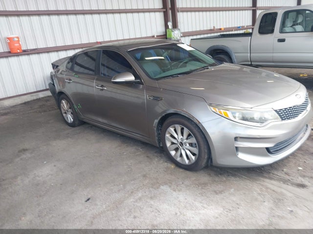 Продаж на аукціоні авто 2016 Kia Optima Ex, vin: 5XXGU4L38GG051187, номер лоту: 45912318