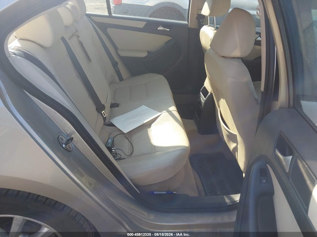 45912335 :رقم المزاد ، 3VWDP7AJ9CM453321 vin ، 2012 Volkswagen Jetta 2.5l Se مزاد بيع