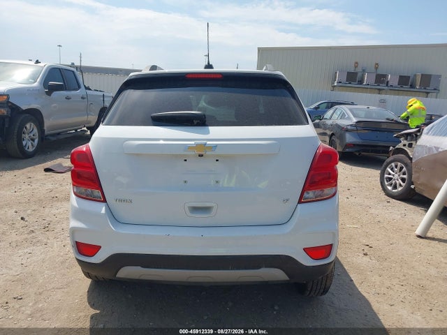 45912339 :رقم المزاد ، KL7CJLSB2JB676365 vin ، 2018 Chevrolet Trax Lt مزاد بيع