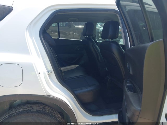 45912339 :رقم المزاد ، KL7CJLSB2JB676365 vin ، 2018 Chevrolet Trax Lt مزاد بيع
