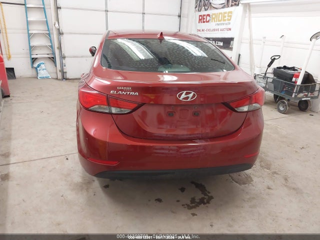 2014 Hyundai Elantra Se მანქანა იყიდება აუქციონზე, vin: 5NPDH4AE3EH535216, აუქციონის ნომერი: 45912361