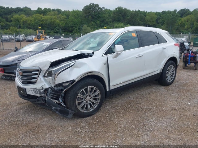 45912411 :رقم المزاد ، 1GYKNDRS6HZ206527 vin ، 2017 Cadillac Xt5 Luxury مزاد بيع
