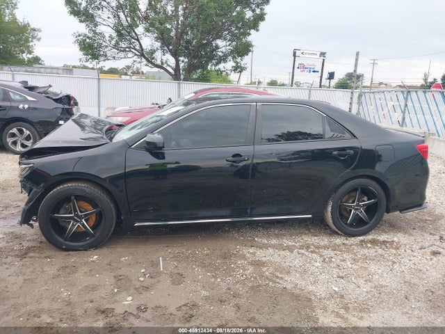 2014 Toyota Camry Le მანქანა იყიდება აუქციონზე, vin: 4T4BF1FKXER442324, აუქციონის ნომერი: 45912434