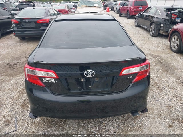 2014 Toyota Camry Le მანქანა იყიდება აუქციონზე, vin: 4T4BF1FKXER442324, აუქციონის ნომერი: 45912434