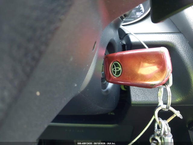 45912435 :رقم المزاد ، 4T1G11AK4MU496870 vin ، 2021 Toyota Camry Se مزاد بيع
