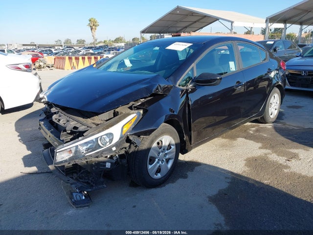 KIA FORTE LX 2018 3KPFK4A76JE254988 Image 2