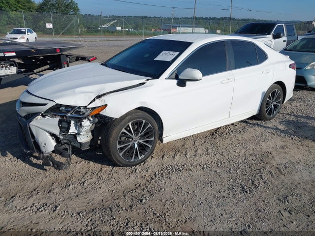 45912484 :رقم المزاد ، 4T1B11HK4JU087229 vin ، 2018 Toyota Camry Se مزاد بيع