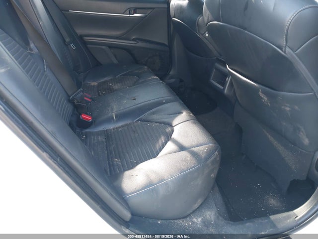 45912484 :رقم المزاد ، 4T1B11HK4JU087229 vin ، 2018 Toyota Camry Se مزاد بيع