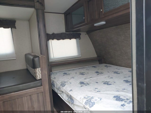 Продажа на аукционе авто 2017 Forest River Other, vin: 5ZT2CXHC2HF011449, номер лота: 45912513