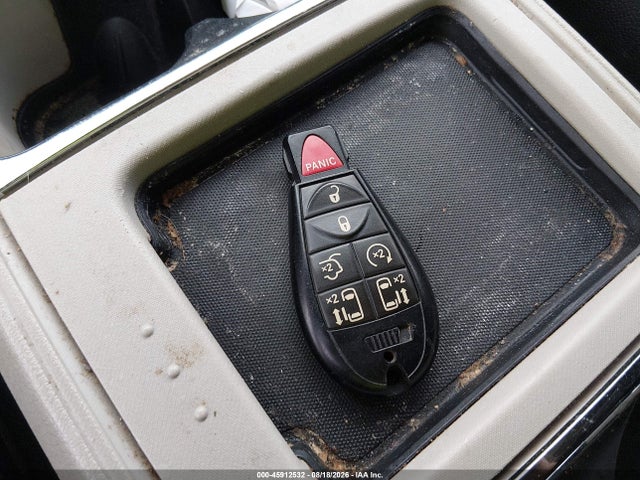 45912532 :رقم المزاد ، 2C4RC1CG1DR684212 vin ، 2013 Chrysler Town & Country Touring-l مزاد بيع