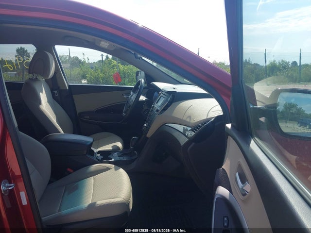Продаж на аукціоні авто 2018 Hyundai Santa Fe Sport 2.4l, vin: 5XYZTDLB7JG555767, номер лоту: 45912539