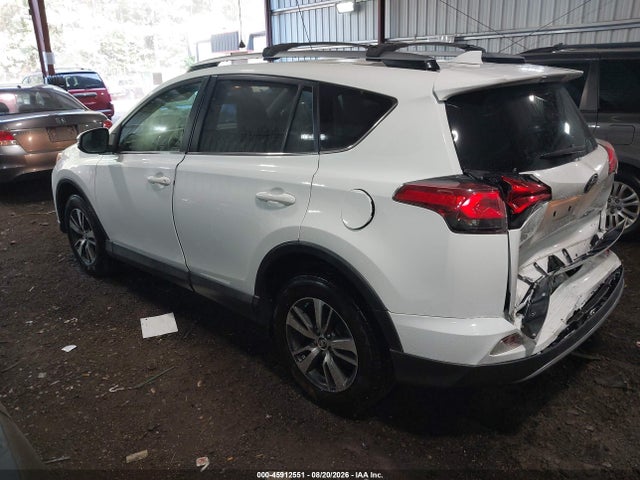 2018 Toyota Rav4 Xle მანქანა იყიდება აუქციონზე, vin: JTMRFREV7JD251722, აუქციონის ნომერი: 45912551