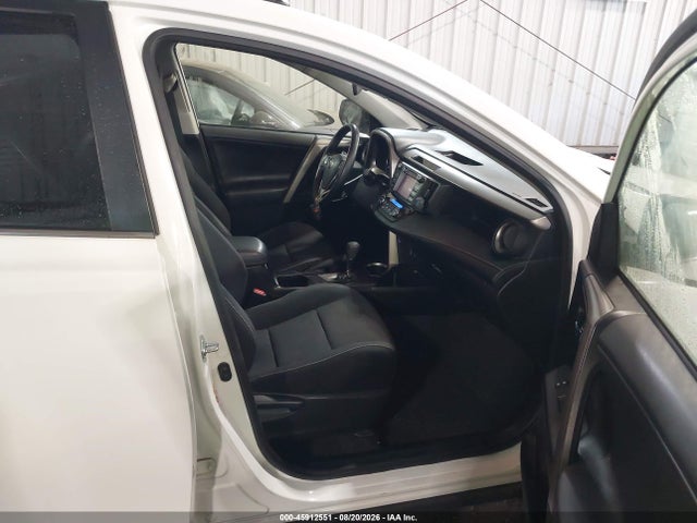 2018 Toyota Rav4 Xle მანქანა იყიდება აუქციონზე, vin: JTMRFREV7JD251722, აუქციონის ნომერი: 45912551