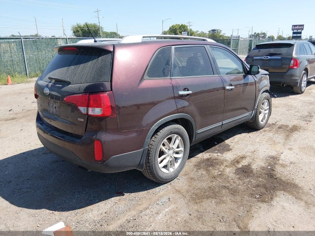 KIA SORENTO LX 2014 5XYKT4A69EG464447 Image 4