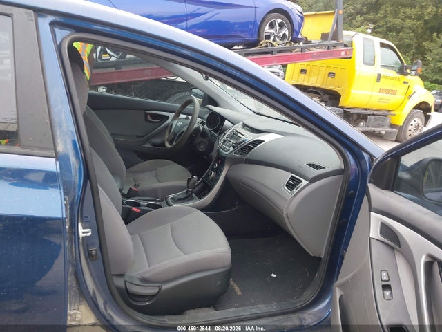 45912644 :رقم المزاد ، 5NPDH4AE3GH685507 vin ، 2016 Hyundai Elantra Se مزاد بيع