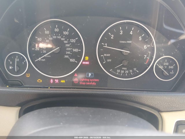 BMW 320i Xdrive 2018 WBA8A3C56JA357779 Image 7
