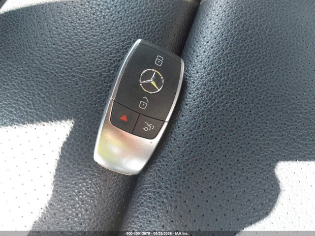 Продаж на аукціоні авто 2019 Mercedes-benz C 300 4matic, vin: 55SWF8EB4KU315968, номер лоту: 45912679