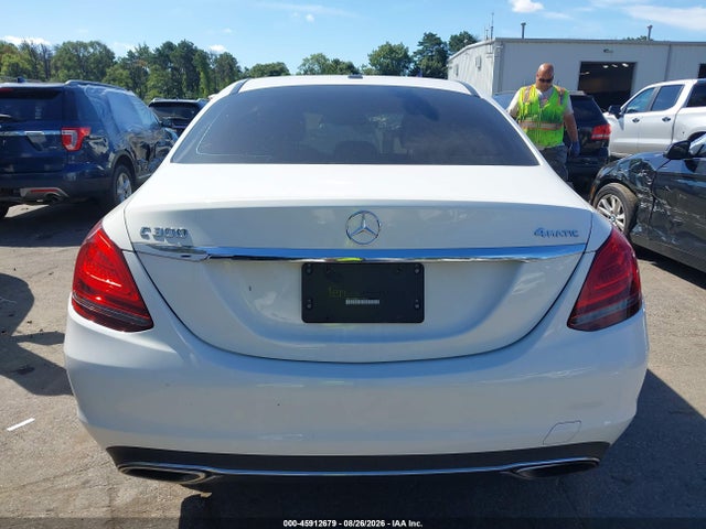 Продаж на аукціоні авто 2019 Mercedes-benz C 300 4matic, vin: 55SWF8EB4KU315968, номер лоту: 45912679