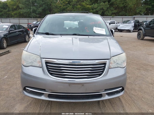 2C4RC1CG7ER418355 Chrysler Town &amp; Country Touring-l 30th Anniversary