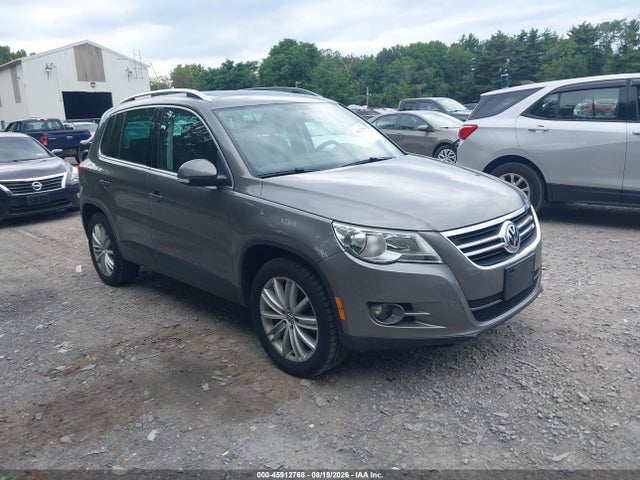 2011 Volkswagen Tiguan Se მანქანა იყიდება აუქციონზე, vin: WVGBV7AX6BW504594, აუქციონის ნომერი: 45912768
