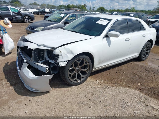 Продажа на аукционе авто 2015 Chrysler 300 Limited, vin: 2C3CCAAG2FH749283, номер лота: 45912778