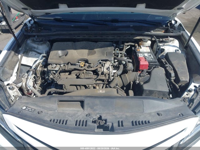 Auction sale of the 2018 Toyota Camry Se, vin: 4T1B11HK7JU562324, lot number: 45912822