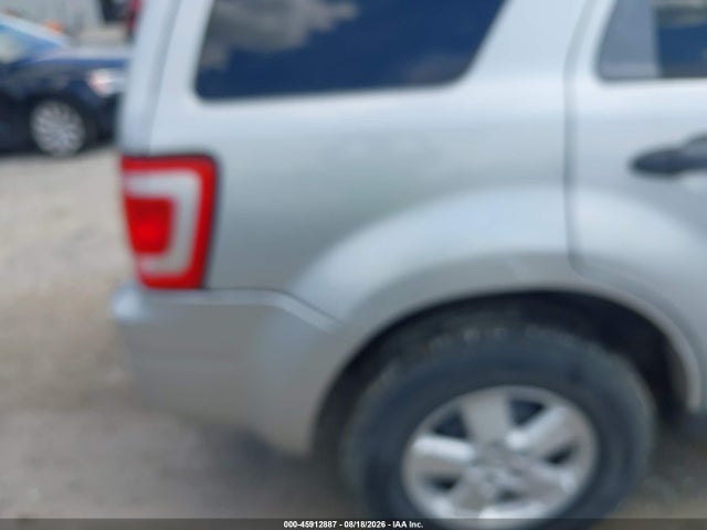 45912887 :رقم المزاد ، 1FMCU93148KB51025 vin ، 2008 Ford Escape Xlt مزاد بيع