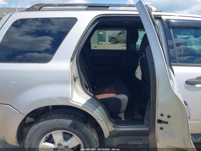 45912887 :رقم المزاد ، 1FMCU93148KB51025 vin ، 2008 Ford Escape Xlt مزاد بيع