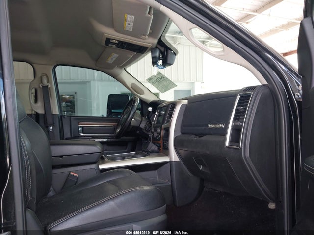 Продажа на аукционе авто 2016 Ram 2500 Laramie, vin: 3C6UR5FLXGG211564, номер лота: 45912919