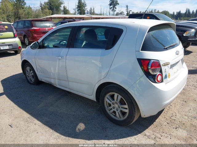 Chevrolet Sonic Lt Auto 2014 1G1JC6SB8E4117590 Image 3