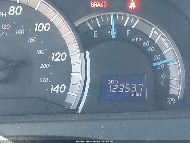 4T1BF1FK0EU744795 Toyota CAMRY SE