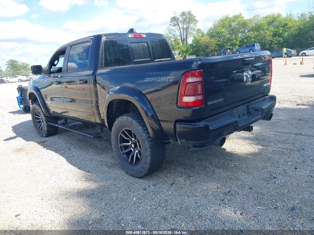 1C6SRFJT4NN111050 RAM 1500 Laramie 4x4 5&#039;7 Box