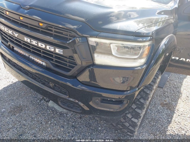 1C6SRFJT4NN111050 RAM 1500 Laramie 4x4 5&#039;7 Box