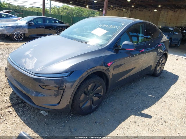 7SAYGDEE8TA413140 Tesla Model Y All-wheel Drive/long Range Launch Series/premium All-wheel Drive