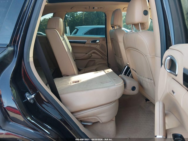 Продаж на аукціоні авто 2017 Porsche Cayenne Platinum Edition, vin: WP1AA2A20HKA82260, номер лоту: 45913031