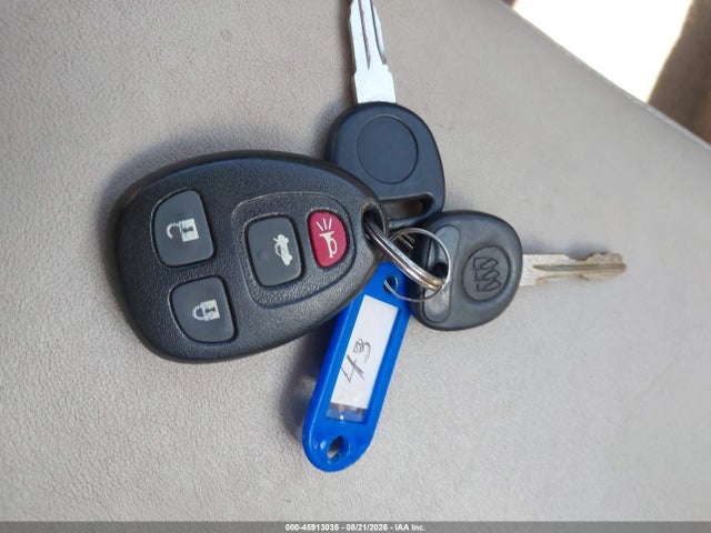 45913035 :رقم المزاد ، 2G4WD562551225851 vin ، 2005 Buick Lacrosse Cxl مزاد بيع