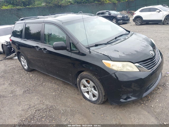 2011 Toyota Sienna Le მანქანა იყიდება აუქციონზე, vin: 5TDKK3DC1BS007287, აუქციონის ნომერი: 45913049