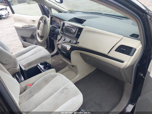 Продажа на аукционе авто 2011 Toyota Sienna Le, vin: 5TDKK3DC1BS007287, номер лота: 45913049