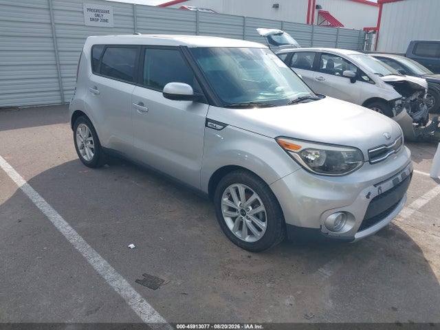 Продаж на аукціоні авто 2018 Kia Soul +, vin: KNDJP3A59J7556988, номер лоту: 45913077