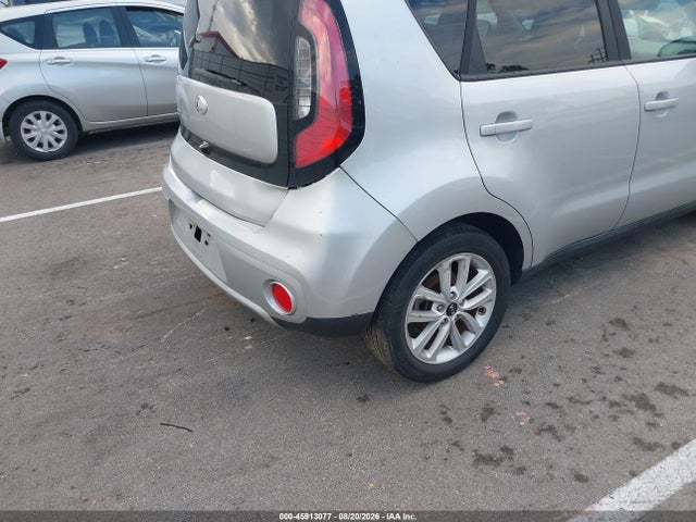 Продажа на аукционе авто 2018 Kia Soul +, vin: KNDJP3A59J7556988, номер лота: 45913077